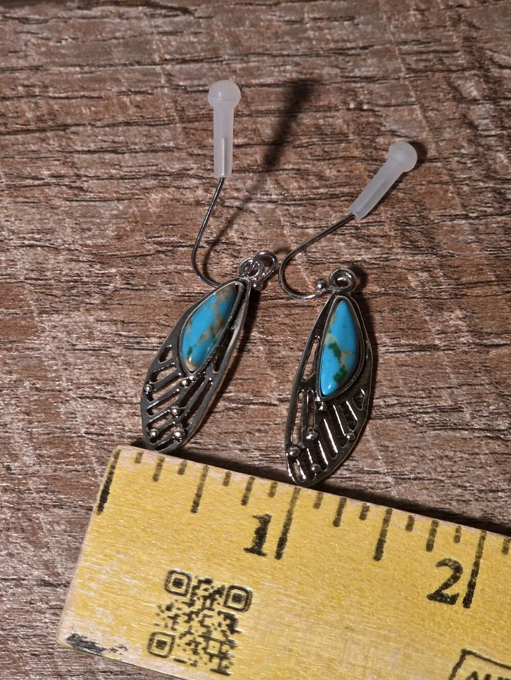 Filigree Wing Design Earrings